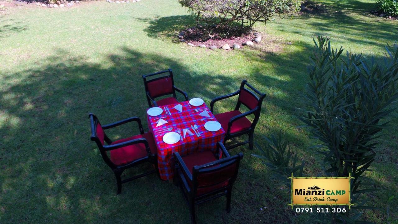 Camp Mahon Gardens Nanyuki Exterior foto